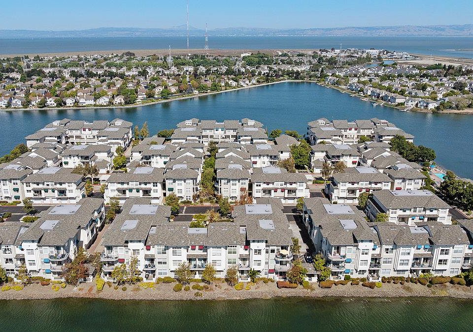 1st image of 700 Baltic Cir Unit 732