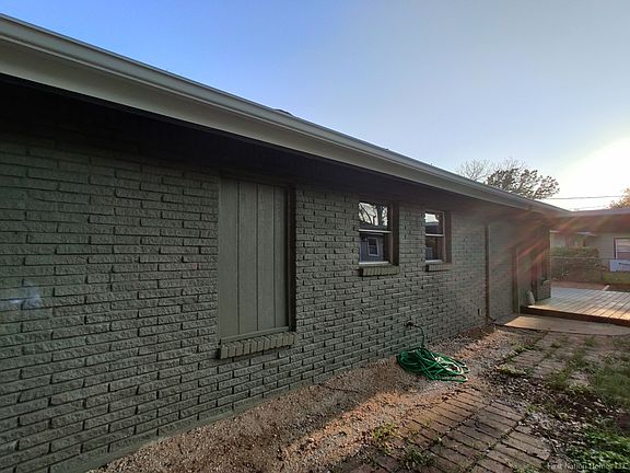 4th image of 431 Rexford Dr