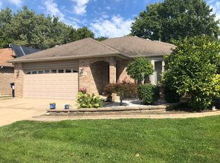 7135 Sholer Ave, Bridgeview, IL 60455