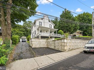 492 Grant Ave, Willow Grove, PA 19090