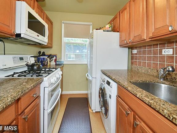4th image of 4314 N Pershing Dr #43144