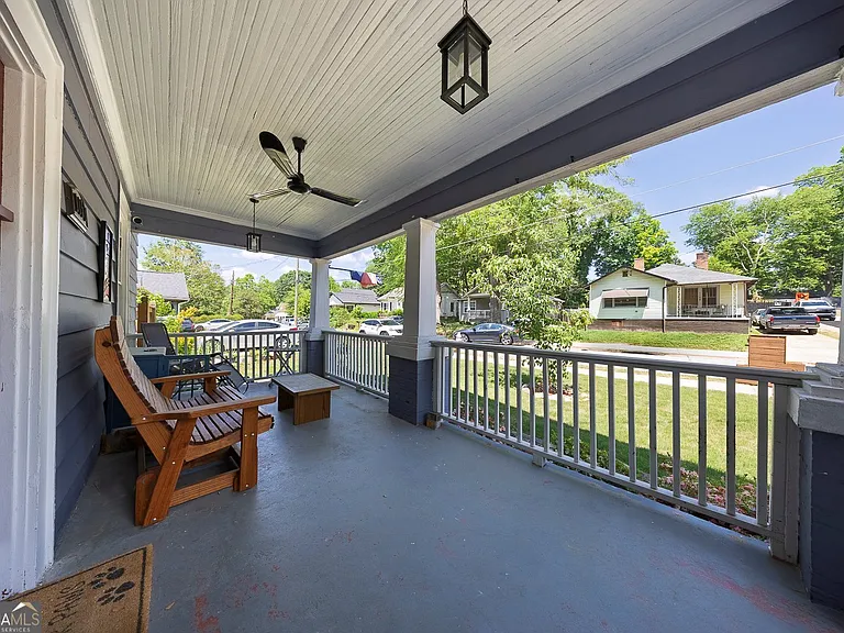 1157 Indale Pl SW — Photo 5