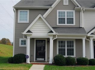 3713 Spanish Peak Dr, High Point, NC 27265