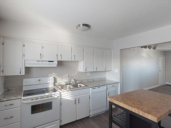 4th image of 7635 W 60th Ave #2