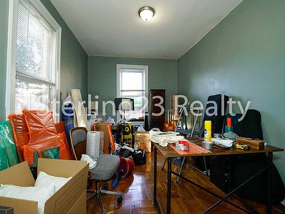 5th image of 2601 24th Ave APT 1A
