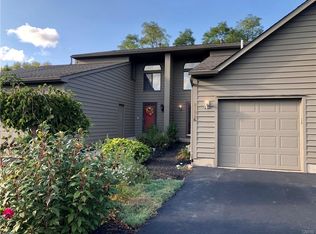 8129 Verbeck Dr, Manlius, NY 13104