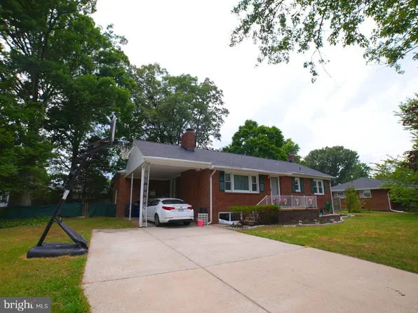 5818 Pratt Ct, Alexandria, VA 22310