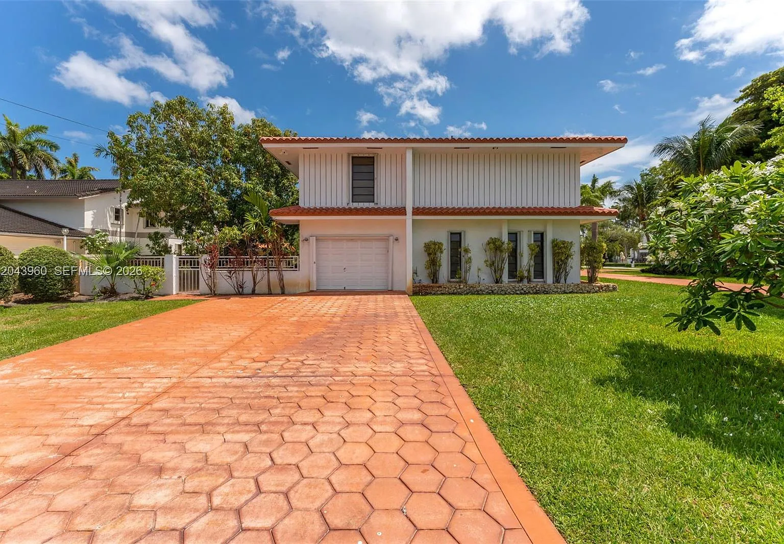 Flagler Waterway Estates — Photo 4