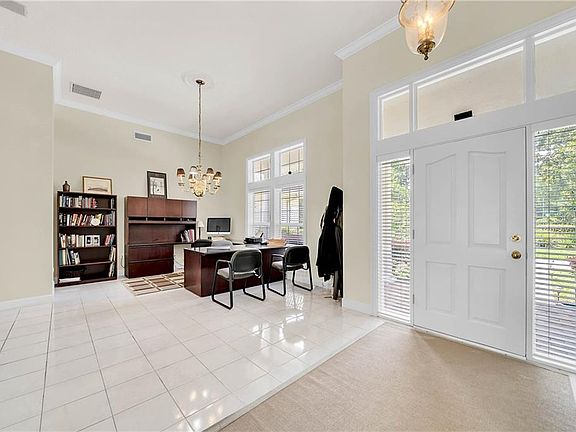 5th image of 1726 Iverness Ct