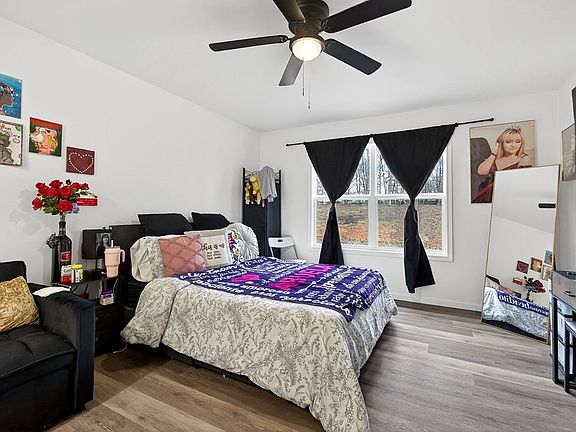 32nd image of 377 Margot Dr