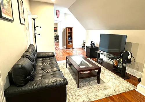 450 Lyceum Ave #4 Photo 1