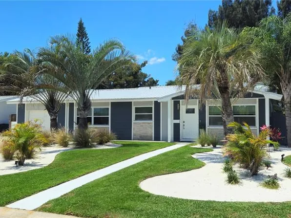 3698 61st Way N, Saint Petersburg, FL 33710