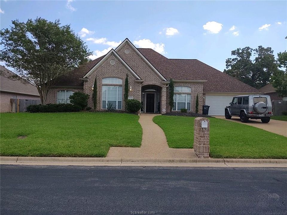 1st image of 8305 Shadow Oaks