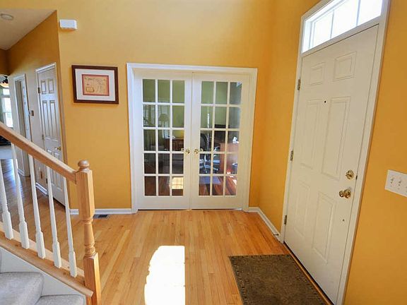 2nd image of 1748 Amberwood Way
