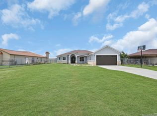 11211 Obrien Rd, Atascosa, TX 78002