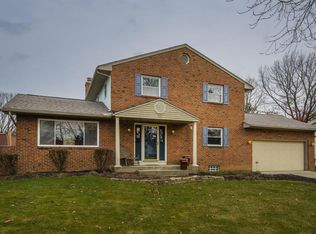 1360 Walshire Dr N, Columbus, OH 43232