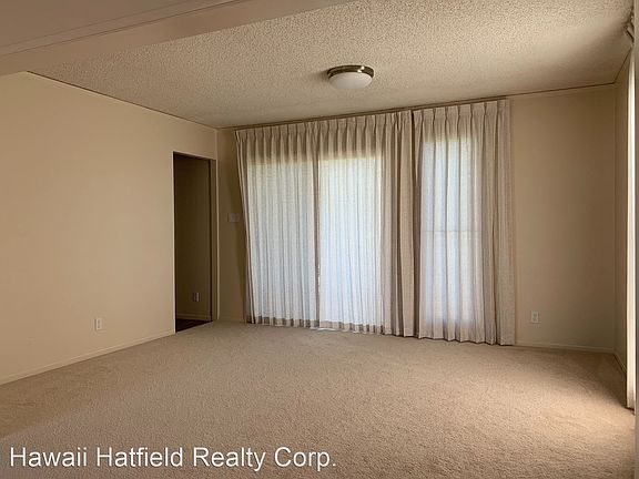 3rd image of 98-929 Noelani St
