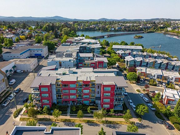 2nd image of 785 Tyee Rd #210