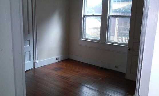 2nd image of 1704 Washington Ave APT C