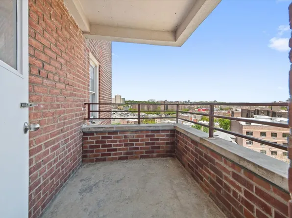 2630 Kingsbridge Terrace image 19 of 27