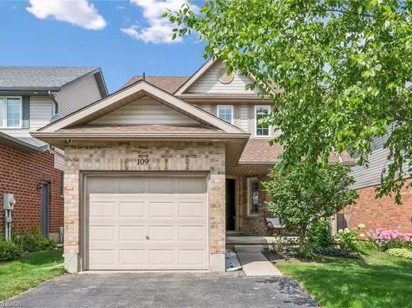 109 Rush Meadow St, Kitchener, ON N2R 1T3