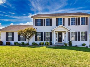 1 Keystone Ct, Fenton, MO 63026