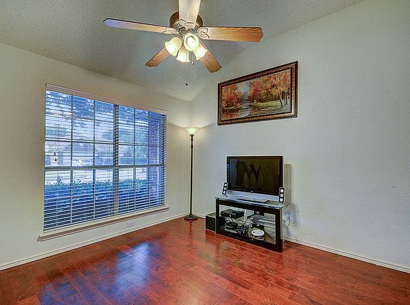 2nd image of 227 E Embercrest Dr