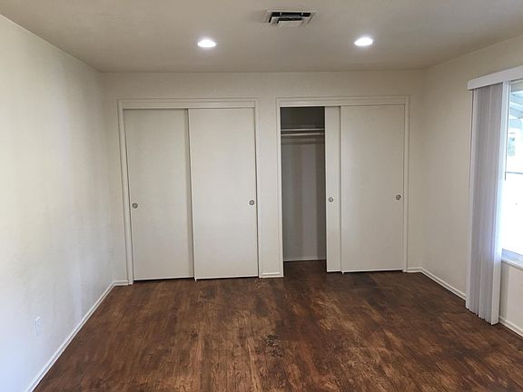 3rd image of 30 Marilyn Ave