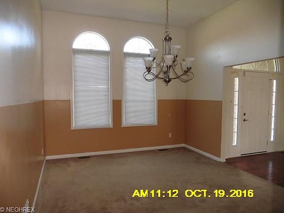 2nd image of 27450 Tinkers Valley Dr