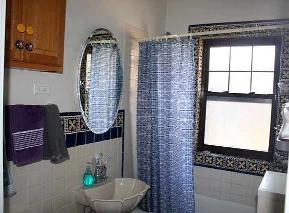 5th image of 850 Hinman Ave APT 3