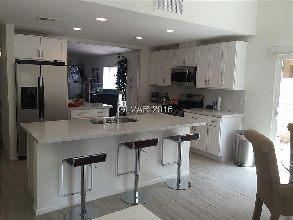 1st image of 3631 Edinburgh Dr #0