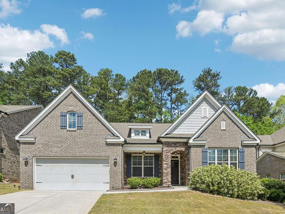1st image of 330 La Perla Dr