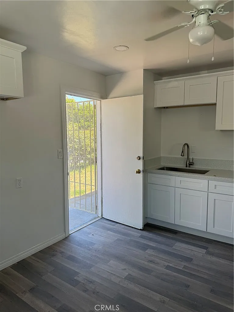 2 bed, 800 sqft, $1,850 — Photo 2