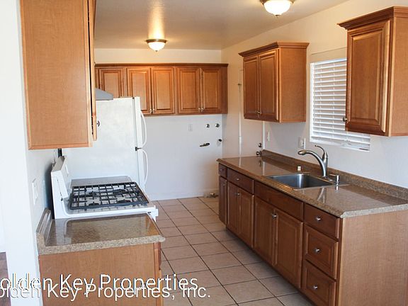 3rd image of 3255 Buena Hills Dr