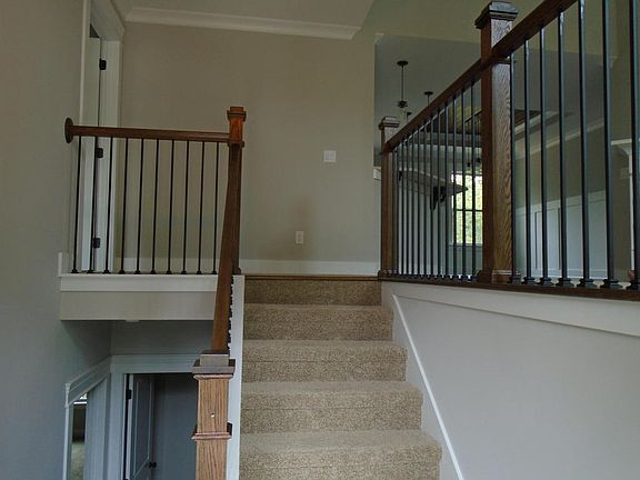 2nd image of 1071 Longo Dr #57