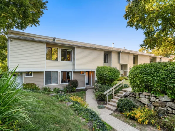 2 Keeler Close #2, Ridgefield, CT 06877