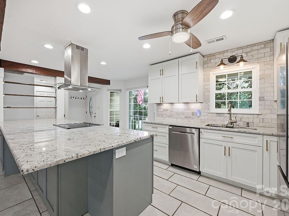 1st image of 2717 Olde Whitehall Rd