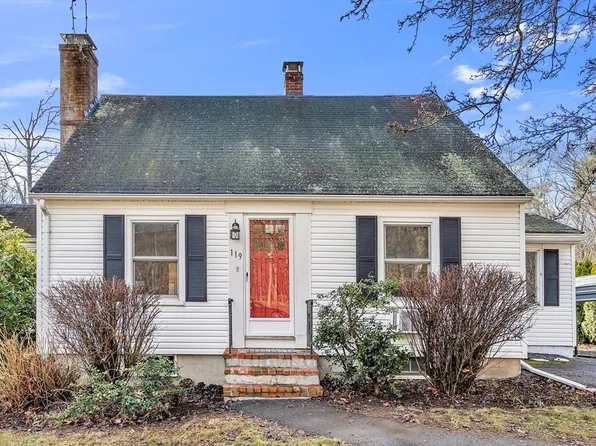 119 Topsfield Rd, Wenham, MA 01984