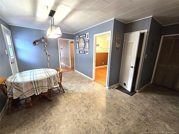 5th image of 177 Canada Rd