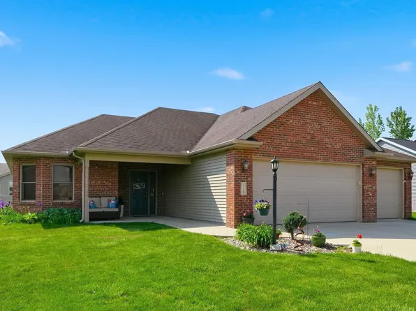 118 N Lexington Dr, Columbia City, IN 46725