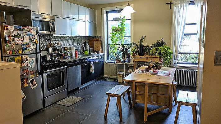 1st image of 322 Bond St APT 2L