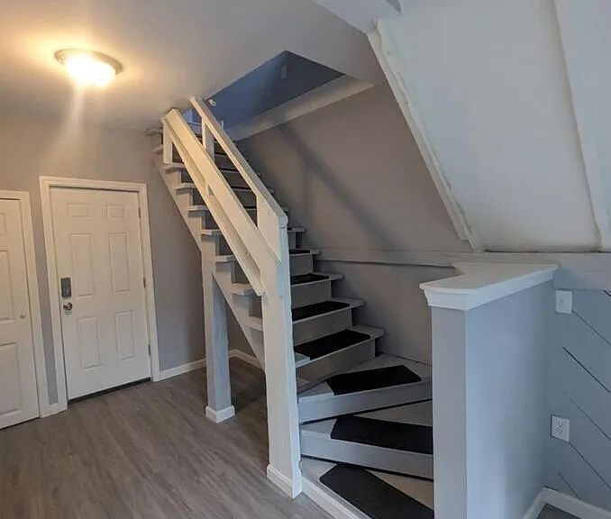 422 Merrimack St #4 — Photo 3