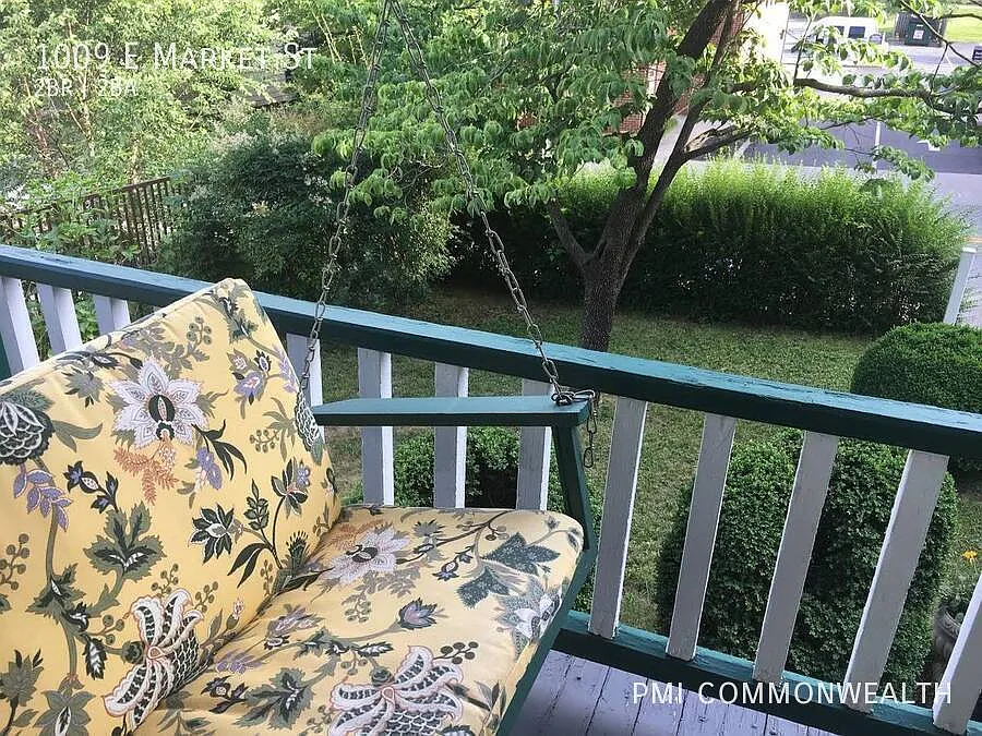 2 Bed / 2 Bath Single Family (9/10/26) — Photo 3