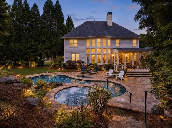 5415 Noble Valley Ct, Suwanee, GA 30024