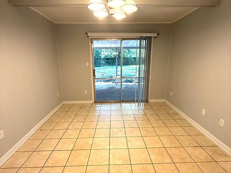 360 Oakwild Dr — Photo 7