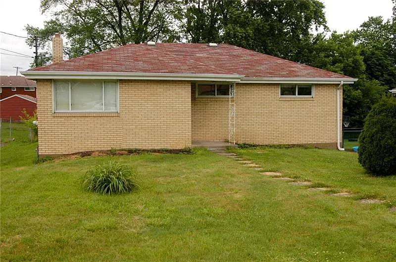 106 Ewing Rd photo 1