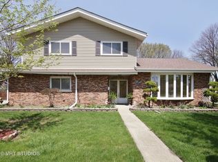 798 S Westgate Rd, Des Plaines, IL 60016