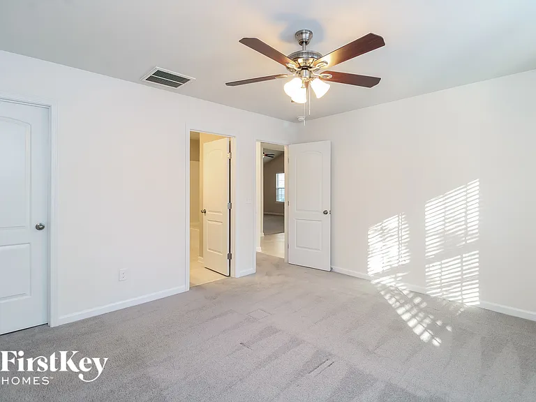 5439 Misty Hill Cir — Photo 9