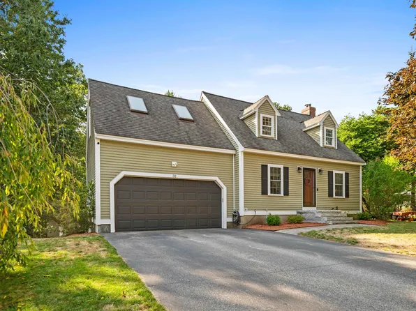 32 Louisburg Circle, Exeter, NH 03833