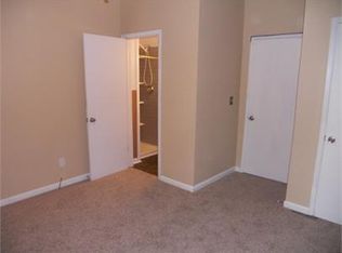 208 7th St SW #208, Cedar Rapids, IA 52404